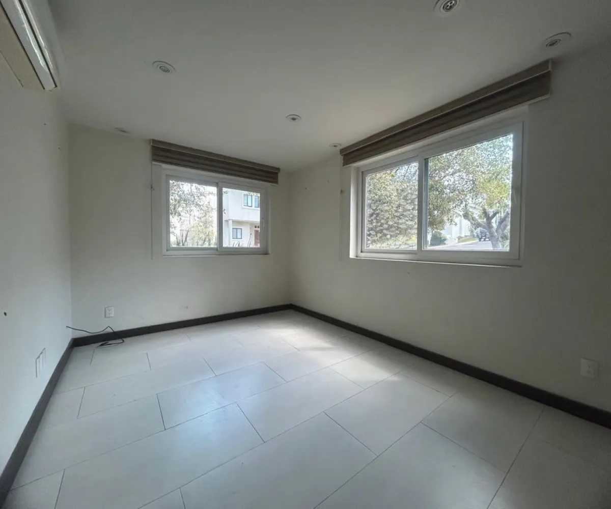 Casa En Renta,Atlas Colomos,Atlas Colomos Poniente 82, Zapopan, Jalisco 45118, 5 Habitaciones,5 Baños,Atlas Colomos Poniente,1,pcxvNpu