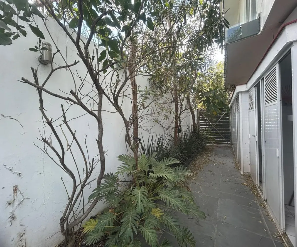 Casa En Renta,Atlas Colomos,Atlas Colomos Poniente 82, Zapopan, Jalisco 45118, 5 Habitaciones,5 Baños,Atlas Colomos Poniente,1,pcxvNpu