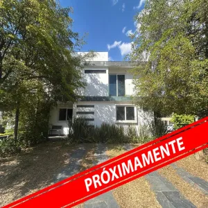 Casa En Renta,Atlas Colomos,Atlas Colomos Poniente 82, Zapopan, Jalisco 45118, 5 Habitaciones,5 Baños,Atlas Colomos Poniente,1,pcxvNpu