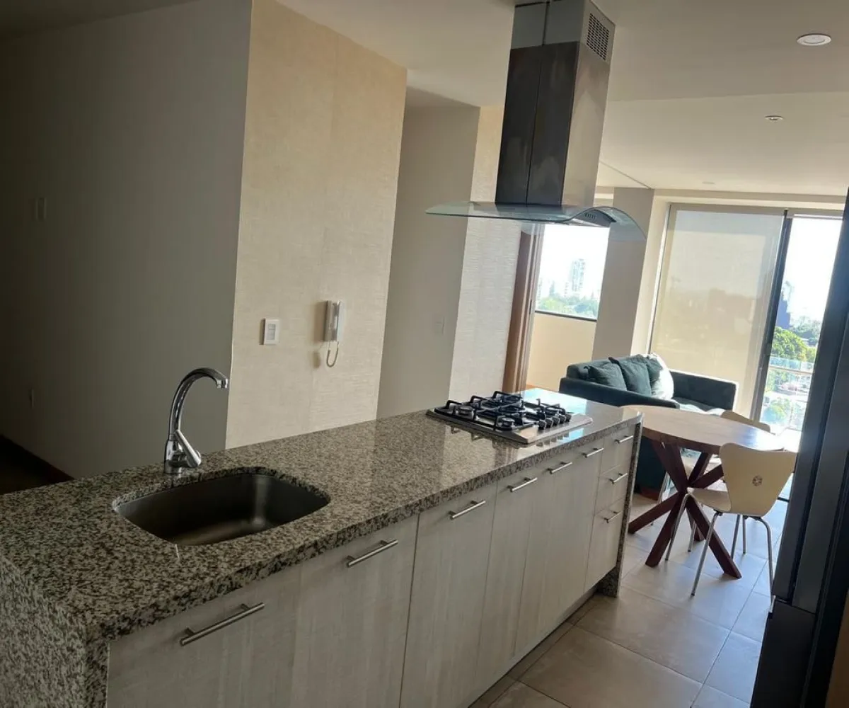 Departamento En Renta,Arcos Vallarta,Calle Calderón de la Barca 26, Guadalajara, Jalisco 44130, 1 Cuarto,1 Baño,Calle Calderón de la Barca,1,pU40Xqp
