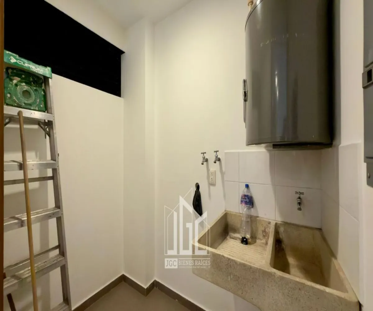 Departamento En Renta,Santa Teresita,Manuel M. Dieguez 239 C, Guadalajara, Jalisco 44600, 2 Habitaciones,2 Baños,Manuel M. Dieguez,3,pwyCaqO