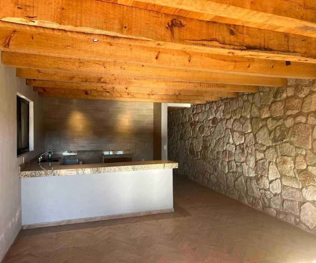 Casa En Venta,los epinos ,casimiro hernandez 3, Tapalpa, Jalisco 49346, 4 Habitaciones,4 Baños,casimiro hernandez,1,piB4Rrn