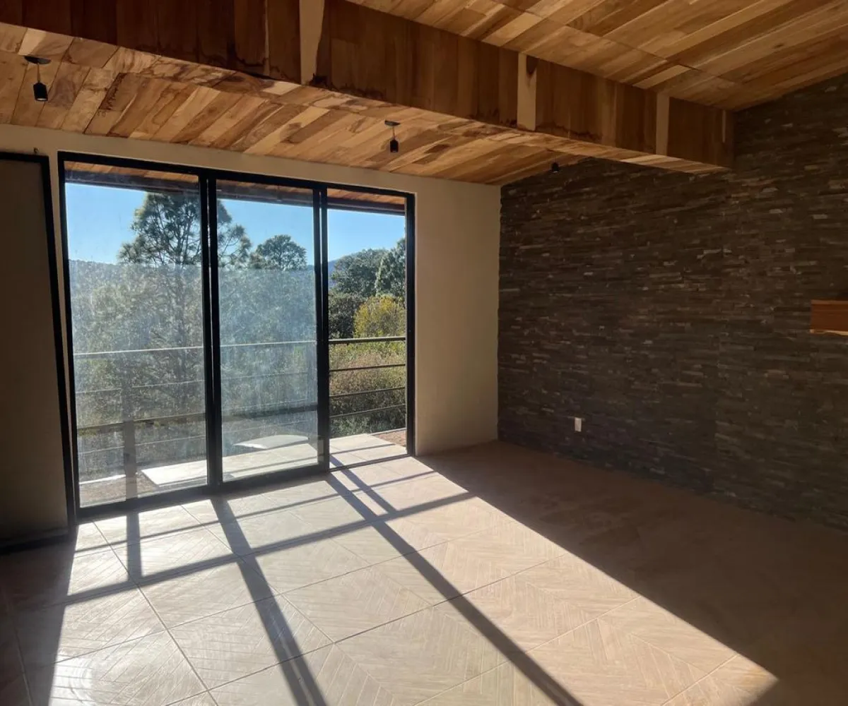 Casa En Venta,los epinos ,casimiro hernandez 3, Tapalpa, Jalisco 49346, 4 Habitaciones,4 Baños,casimiro hernandez,1,piB4Rrn