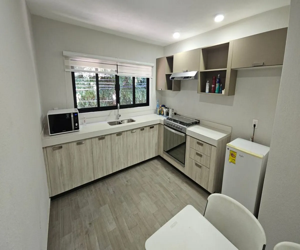 Casa En Venta,El Alamo,Calzada Huascato 807, San Pedro Tlaquepaque, Jalisco 45560, 2 Habitaciones,1 Baño,Calzada Huascato,3,pvtzXIL