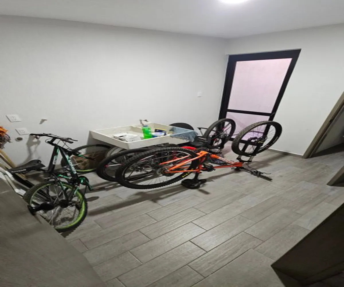 Casa En Venta,El Alamo,Calzada Huascato 807, San Pedro Tlaquepaque, Jalisco 45560, 2 Habitaciones,1 Baño,Calzada Huascato,3,pvtzXIL