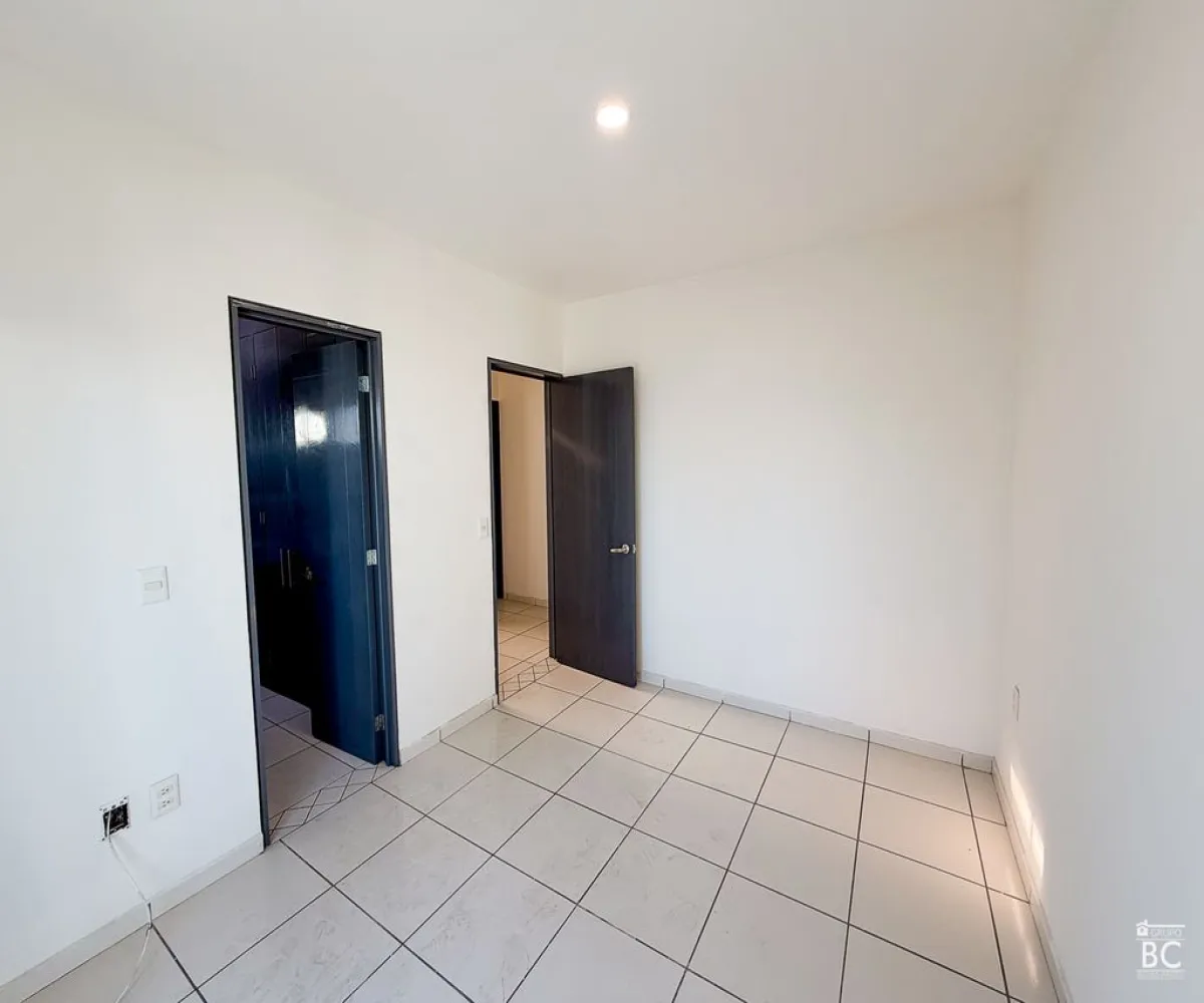 Casa En Venta,Valle Real,Avenida Aviación 5950 95, Zapopan, Jalisco 45136, 3 Habitaciones,2 Baños,Avenida Aviación,2,pI4sDit