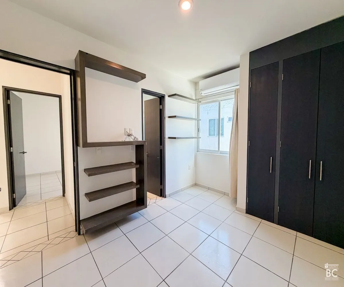 Casa En Venta,Valle Real,Avenida Aviación 5950 95, Zapopan, Jalisco 45136, 3 Habitaciones,2 Baños,Avenida Aviación,2,pI4sDit