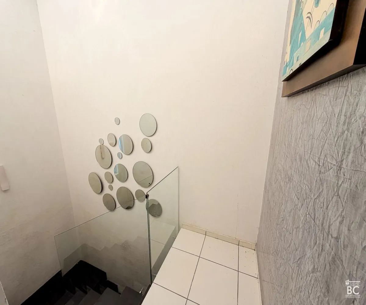 Casa En Venta,Valle Real,Avenida Aviación 5950 95, Zapopan, Jalisco 45136, 3 Habitaciones,2 Baños,Avenida Aviación,2,pI4sDit