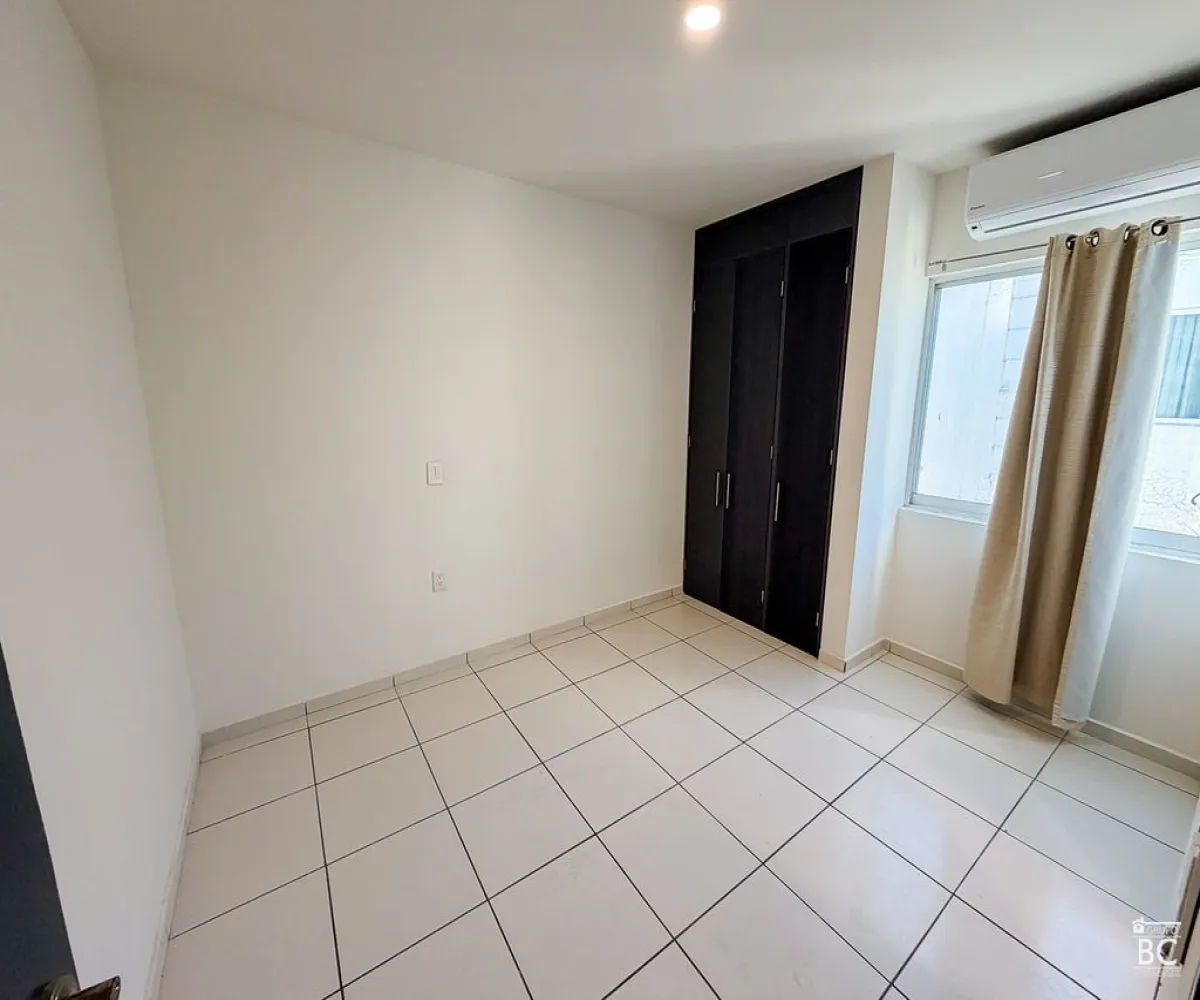 Casa En Venta,Valle Real,Avenida Aviación 5950 95, Zapopan, Jalisco 45136, 3 Habitaciones,2 Baños,Avenida Aviación,2,pI4sDit