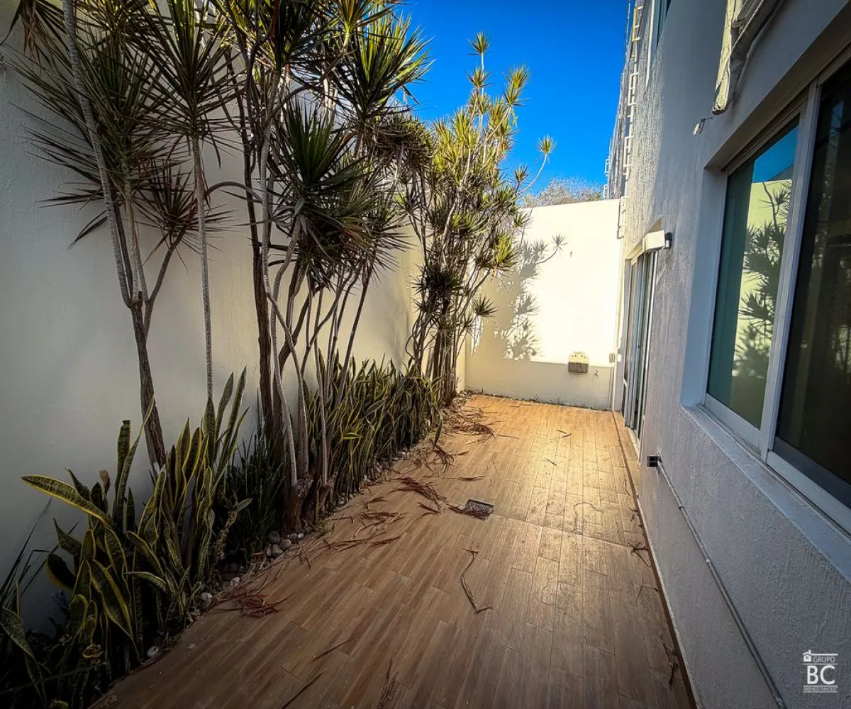 Casa En Venta,Valle Real,Avenida Aviación 5950 95, Zapopan, Jalisco 45136, 3 Habitaciones,2 Baños,Avenida Aviación,2,pI4sDit