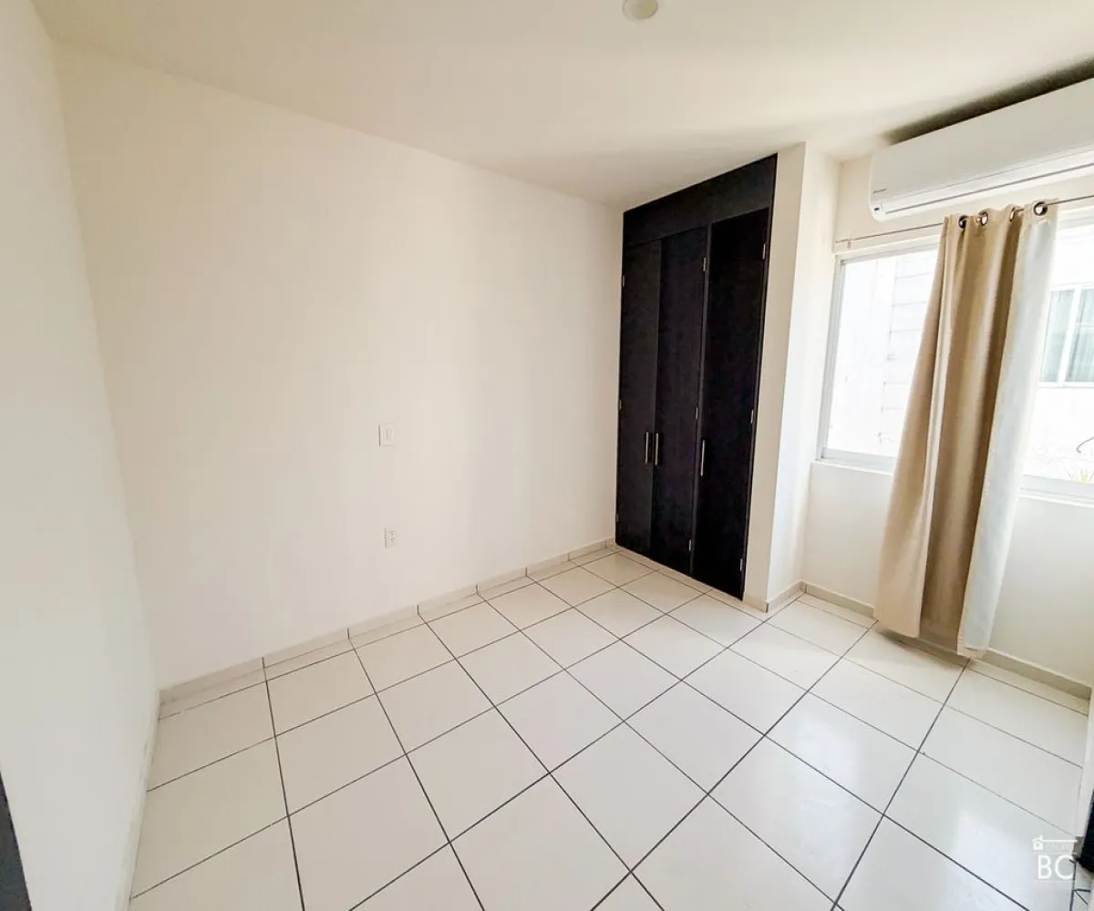 Casa En Venta,Valle Real,Avenida Aviación 5950 95, Zapopan, Jalisco 45136, 3 Habitaciones,2 Baños,Avenida Aviación,2,pI4sDit