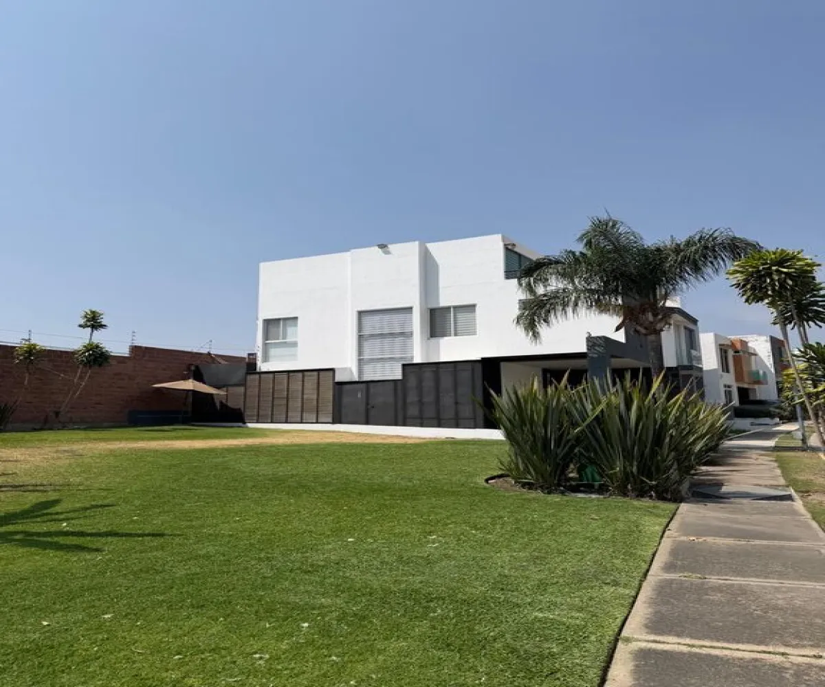 Casa En Venta,santa anita,Avenida Arbolada Bosques de Santa Anita 410, Tlajomulco de Zúñiga, Jalisco 45640, 5 Habitaciones,5 Baños,Avenida Arbolada Bosques de Santa Anita,1,pcUnHoi