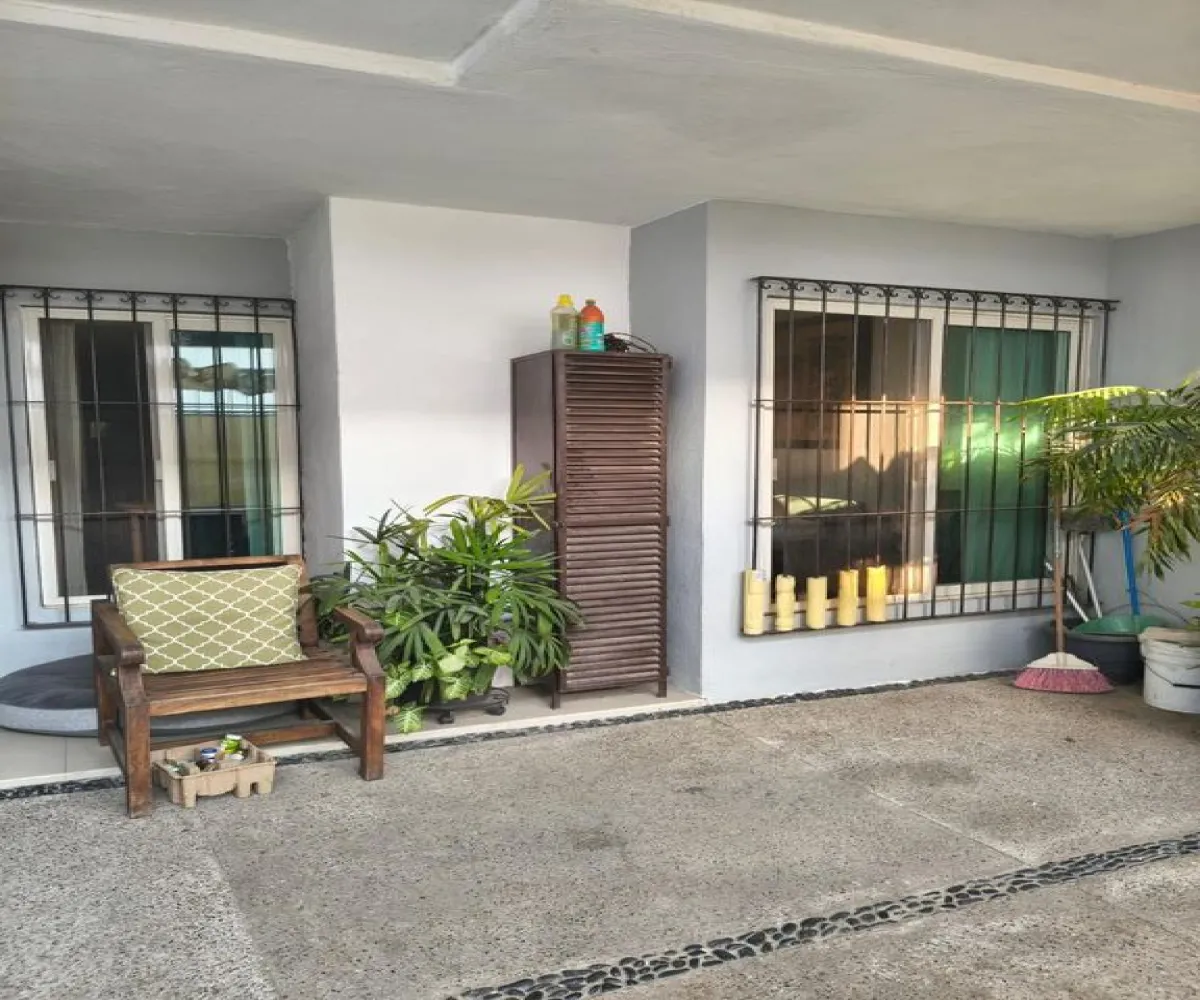 Casa En Venta,Parque Las Palmas,Bahía de los Lobos 152, Puerto Vallarta, Jalisco 48317, 4 Habitaciones,3 Baños,Bahía de los Lobos,2,pzVE2td