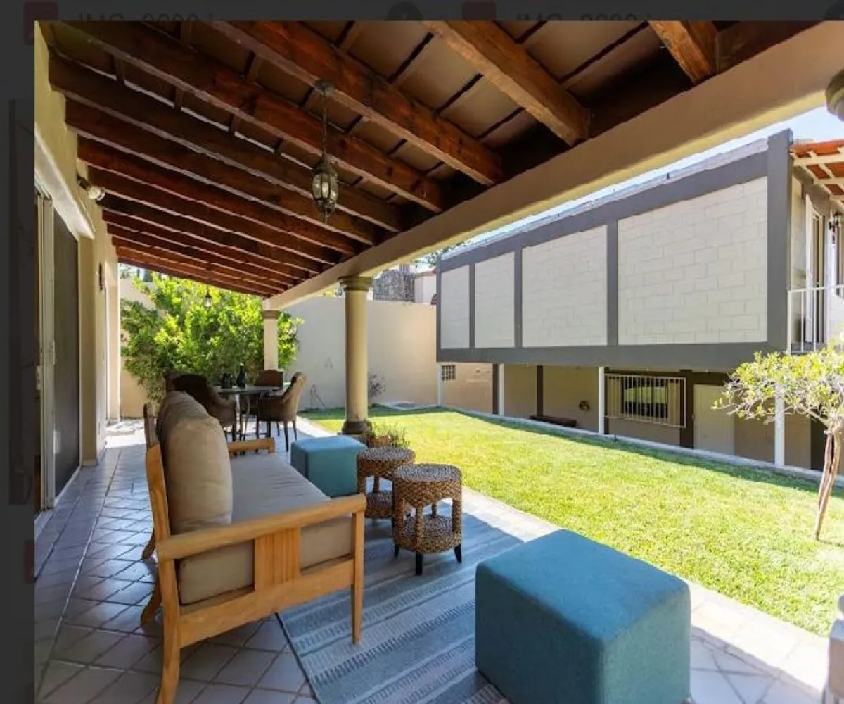 Casa En Venta,Ajijic, La Floresta,Paseo del Mirador 93, Chapala, Jalisco 45920, 6 Habitaciones,6 Baños,Paseo del Mirador,1,pCZovTy