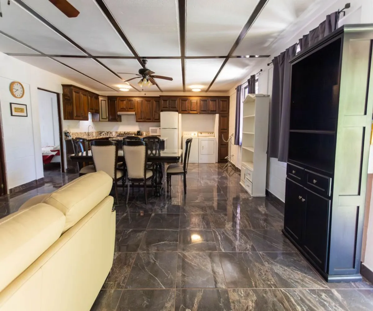 Casa En Venta,Ajijic, La Floresta,Paseo del Mirador 93, Chapala, Jalisco 45920, 6 Habitaciones,6 Baños,Paseo del Mirador,1,pCZovTy