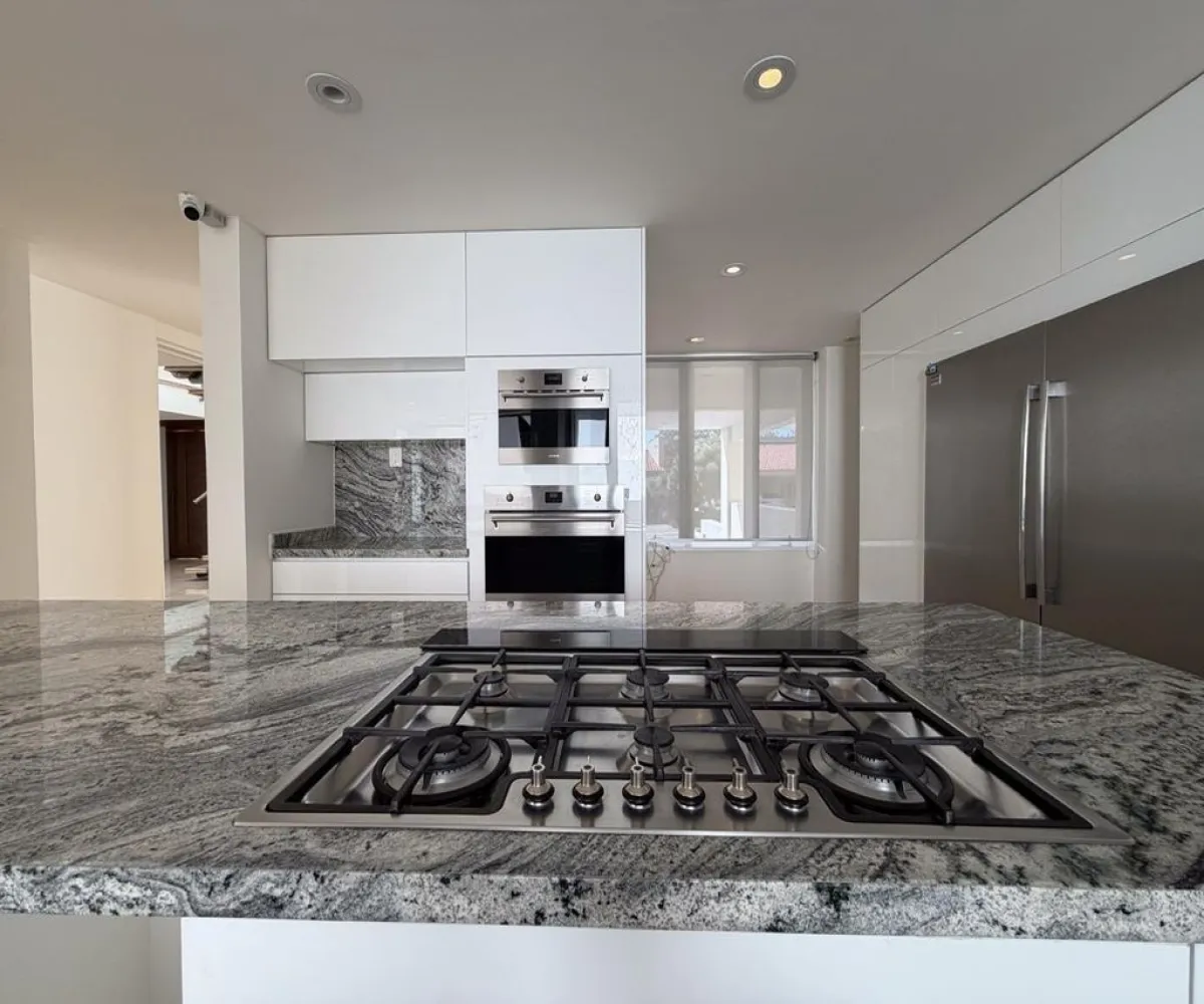 Casa En Renta,Lomas del Bosque,Boulevard Paseo Lomas del Bosque 4389, Zapopan, Jalisco 45118, 4 Habitaciones,5 Baños,Boulevard Paseo Lomas del Bosque,2,pM7vZlw