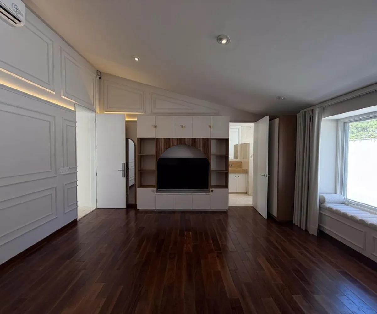 Casa En Renta,Lomas del Bosque,Boulevard Paseo Lomas del Bosque 4389, Zapopan, Jalisco 45118, 4 Habitaciones,5 Baños,Boulevard Paseo Lomas del Bosque,2,pM7vZlw