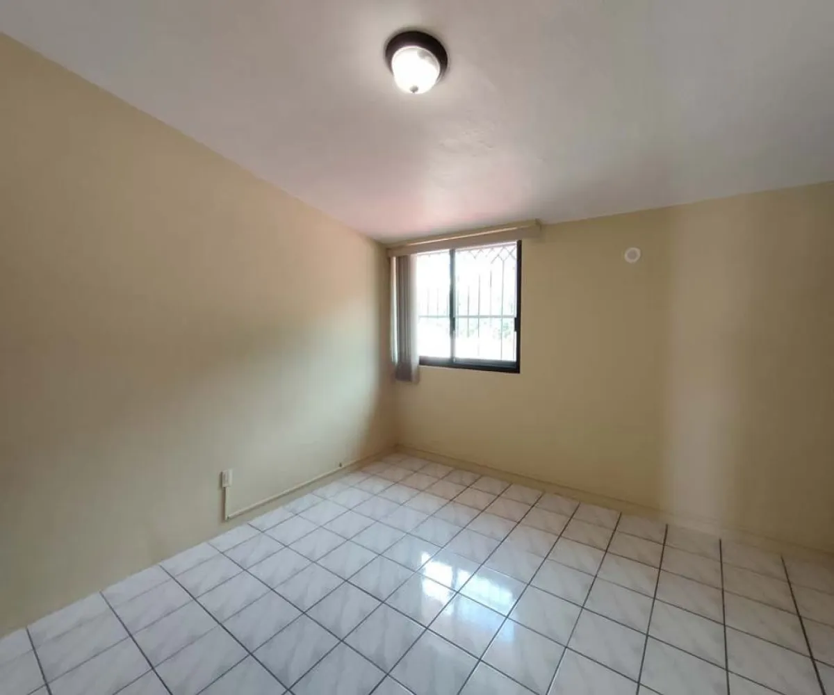 Casa En Renta,Guadalupe,Santa Catalina de Siena 881, Zapopan, Jalisco 45047,2 Baños,Santa Catalina de Siena,2,paB2fnv