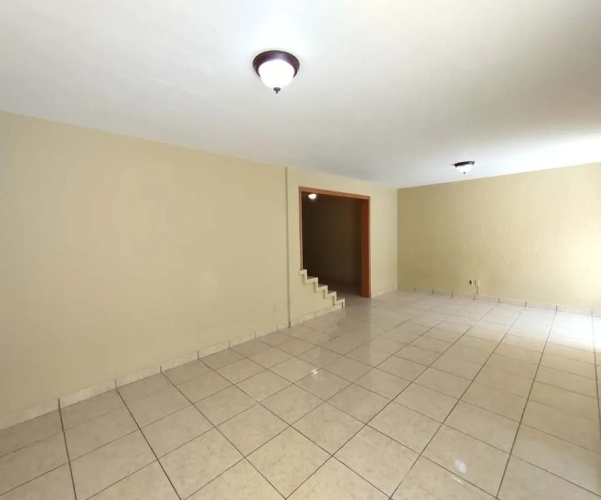 Casa En Renta,Guadalupe,Santa Catalina de Siena 881, Zapopan, Jalisco 45047,2 Baños,Santa Catalina de Siena,2,paB2fnv