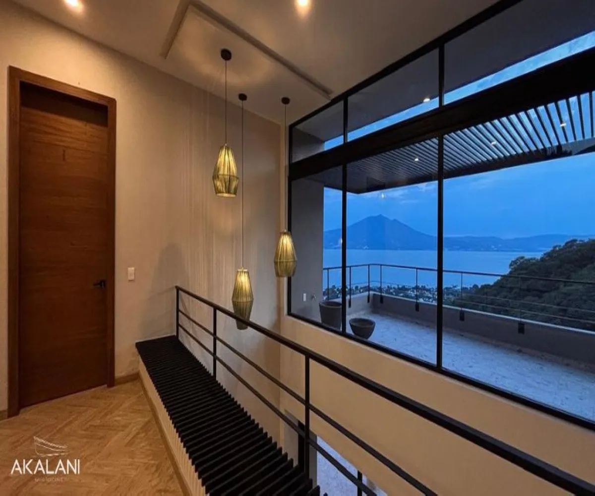 Casa En Venta,Ajijic centro,Carretera Chapala Jocotepec 12 18, Chapala, Jalisco, 3 Habitaciones,3 Baños,Carretera Chapala Jocotepec ,2,pWfD6v1