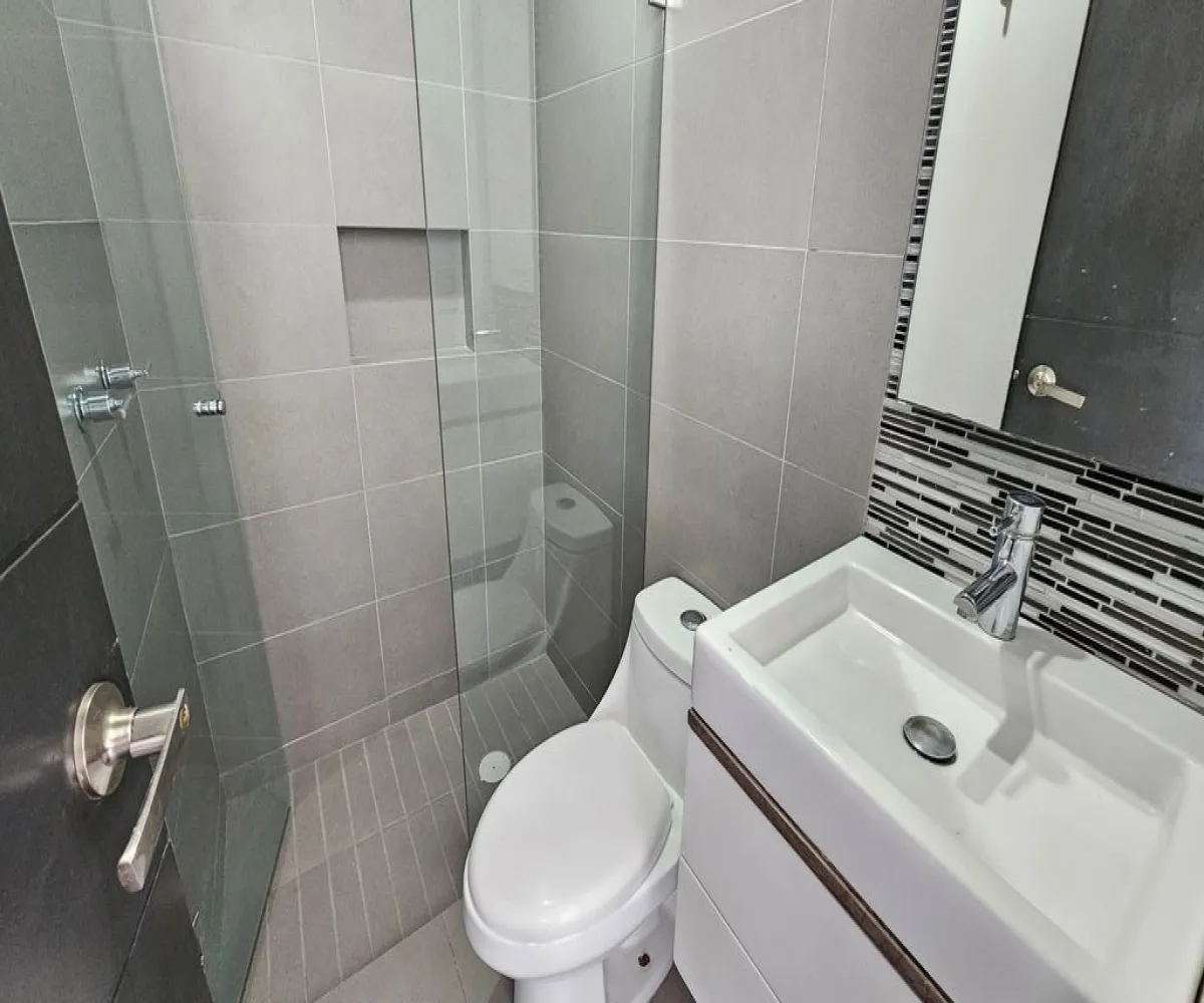 Casa En Venta,Jocotán,Calle Acero 225, Zapopan, Jalisco 45017, 3 Habitaciones,4 Baños,Calle Acero,3,pFRksdu