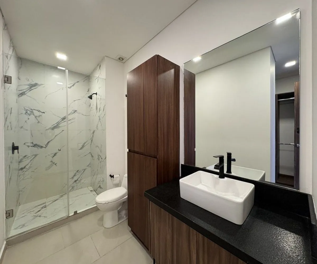 Departamento En Renta,Ladron De Guevara,Calle Justo Sierra 2318 301, Guadalajara, Jalisco 44600, 3 Habitaciones,2 Baños,Calle Justo Sierra,1,pfWyM5H