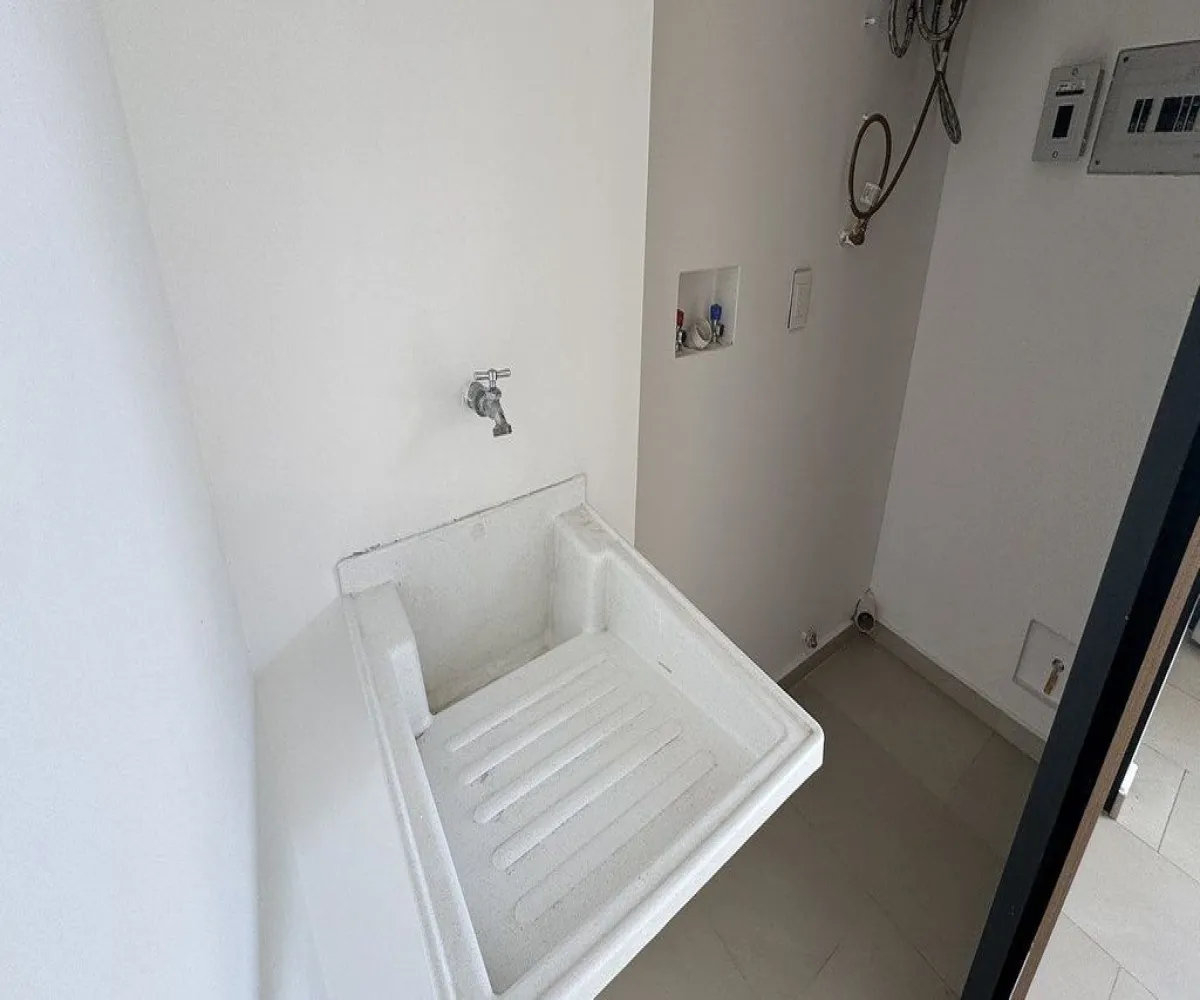 Departamento En Renta,Ladron De Guevara,Calle Justo Sierra 2318 301, Guadalajara, Jalisco 44600, 3 Habitaciones,2 Baños,Calle Justo Sierra,1,pfWyM5H