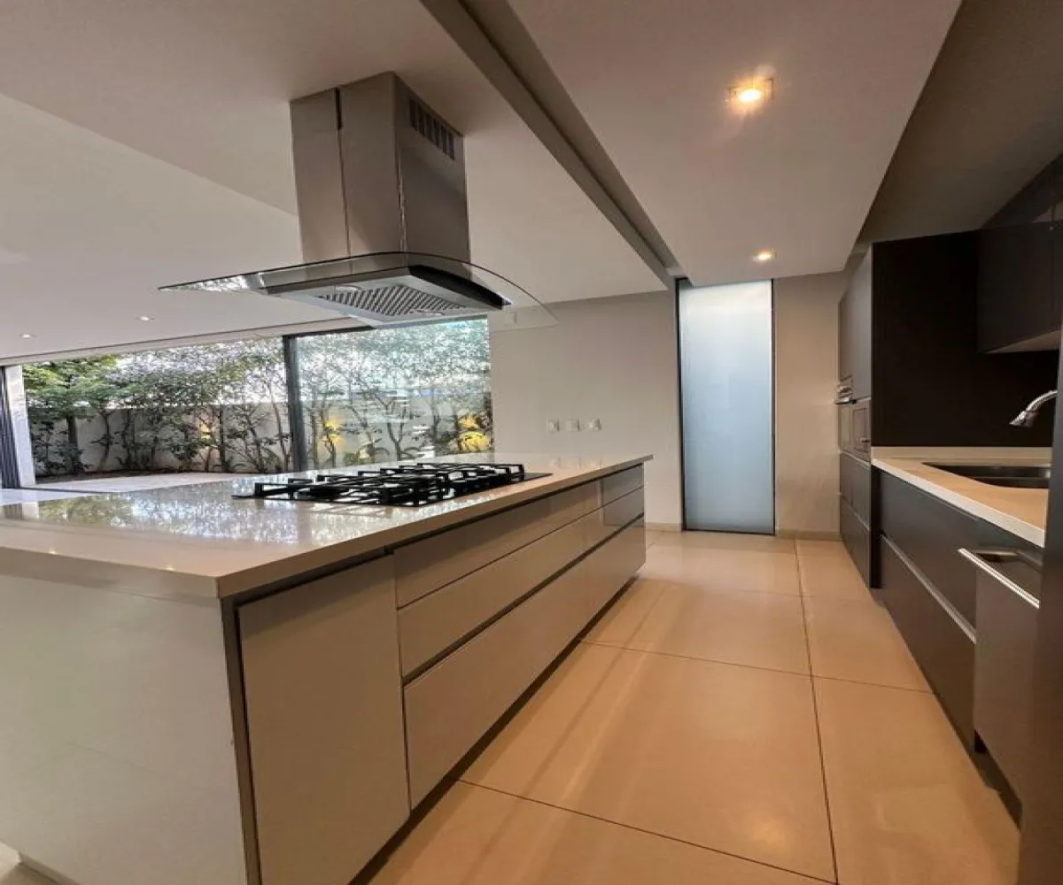 Casa En Renta,Puerta Las Lomas,Avenida de las Lomas S/N, Zapopan, Jalisco 45110, 3 Habitaciones,5 Baños,Avenida de las Lomas,1,p1GhSz7