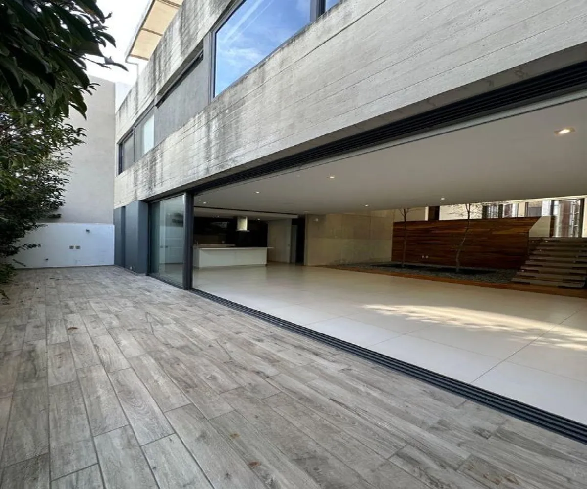 Casa En Renta,Puerta Las Lomas,Avenida de las Lomas S/N, Zapopan, Jalisco 45110, 3 Habitaciones,5 Baños,Avenida de las Lomas,1,p1GhSz7