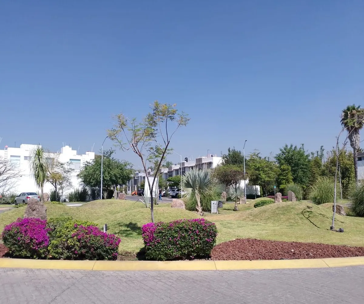 Casa En Venta,El Fortín,Avenida del Bronce 375 36, Zapopan, Jalisco 45066, 3 Habitaciones,3 Baños,Avenida del Bronce,3,pfQeqMn