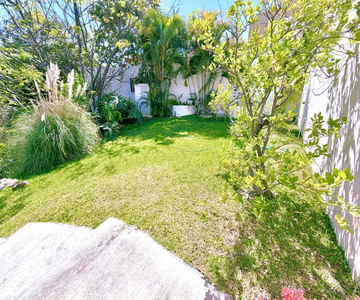 Casa En Venta,Colinas de San Javier,Calle Circuito Madrigal 1695, Zapopan, Jalisco 45110, 3 Habitaciones,3 Baños,Calle Circuito Madrigal,2,pGWRkgC