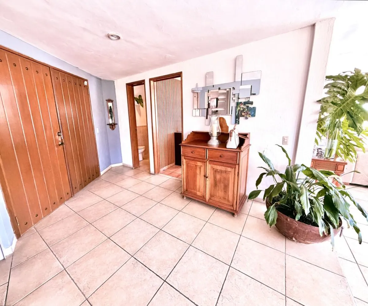 Casa En Venta,Colinas de San Javier,Calle Circuito Madrigal 1695, Zapopan, Jalisco 45110, 3 Habitaciones,3 Baños,Calle Circuito Madrigal,2,pGWRkgC