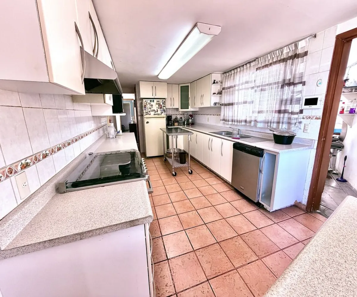 Casa En Venta,Colinas de San Javier,Calle Circuito Madrigal 1695, Zapopan, Jalisco 45110, 3 Habitaciones,3 Baños,Calle Circuito Madrigal,2,pGWRkgC