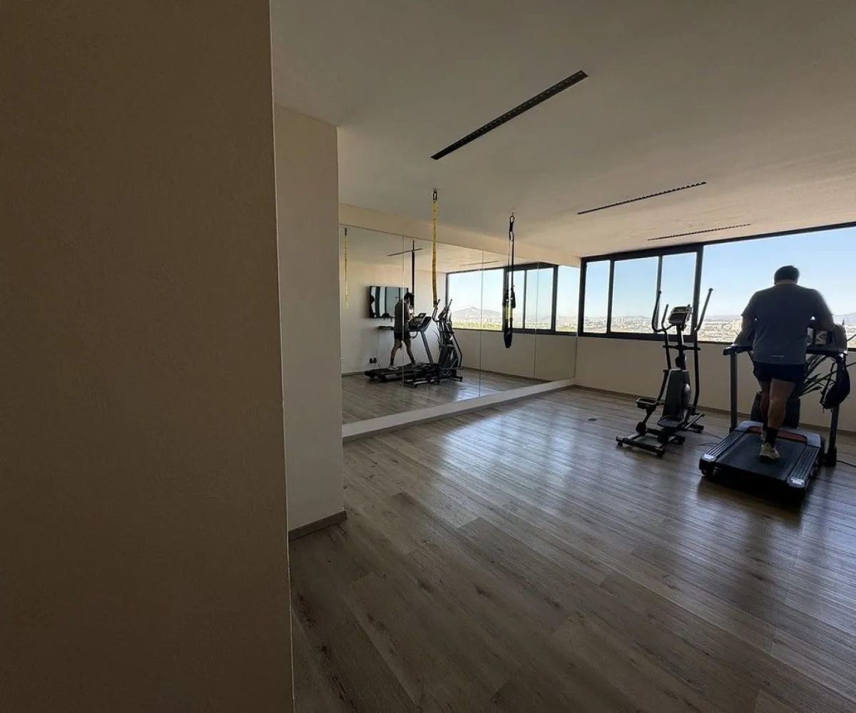 Departamento En Venta,Vallarta Universidad,Avenida Naciones Unidas 5546, Zapopan, Jalisco 45110, 1 Cuarto,1 Baño,Avenida Naciones Unidas,1,pIp1nzQ