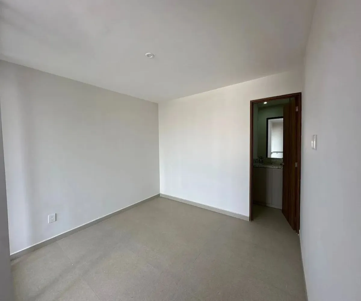 Casa En Venta,Granja,Calzada de los Laureles 835, Zapopan, Jalisco 45010, 4 Habitaciones,4 Baños,Calzada de los Laureles,3,pTtuS2X