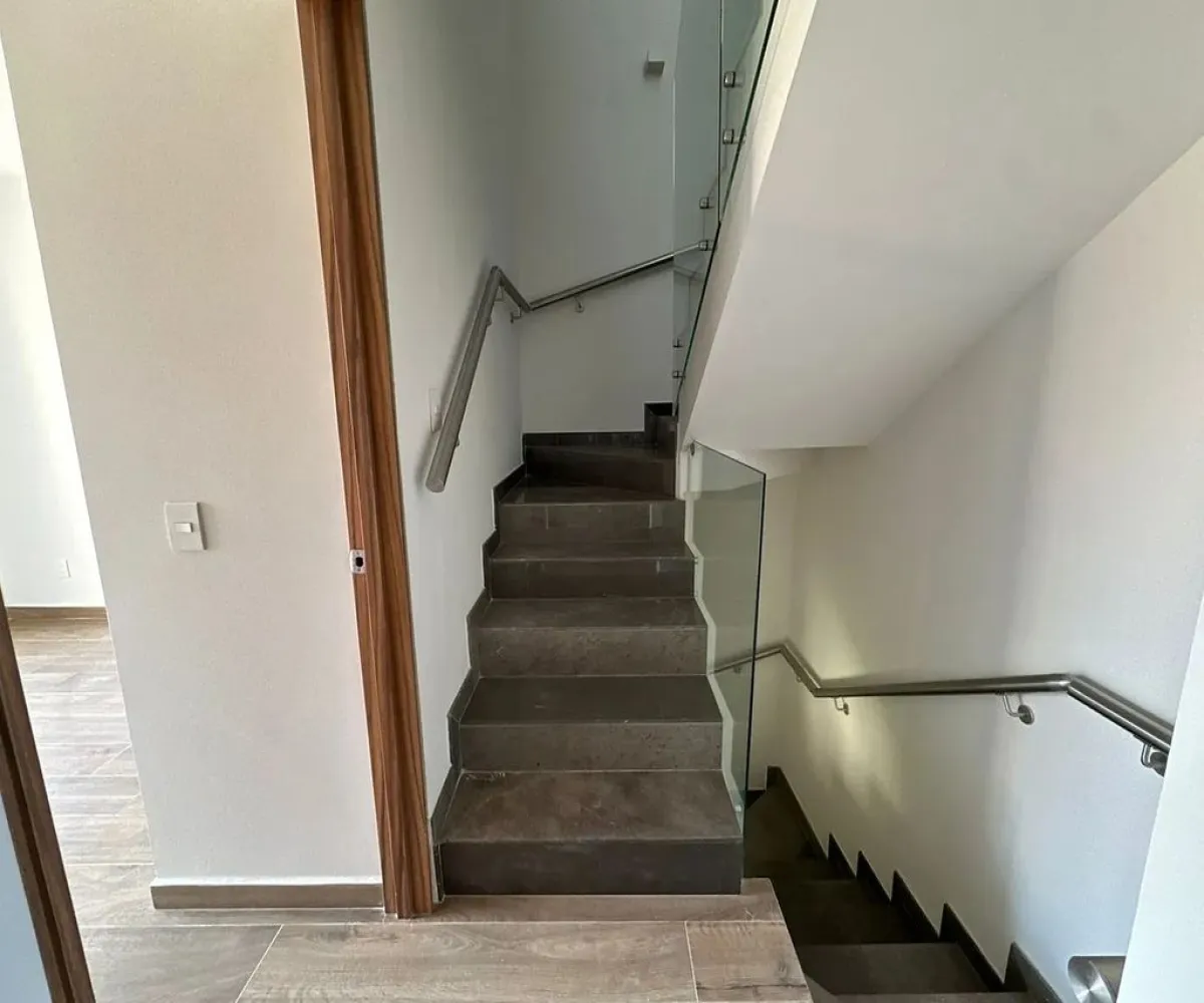 Casa En Venta,Granja,Calzada de los Laureles 835, Zapopan, Jalisco 45010, 4 Habitaciones,4 Baños,Calzada de los Laureles,3,pTtuS2X