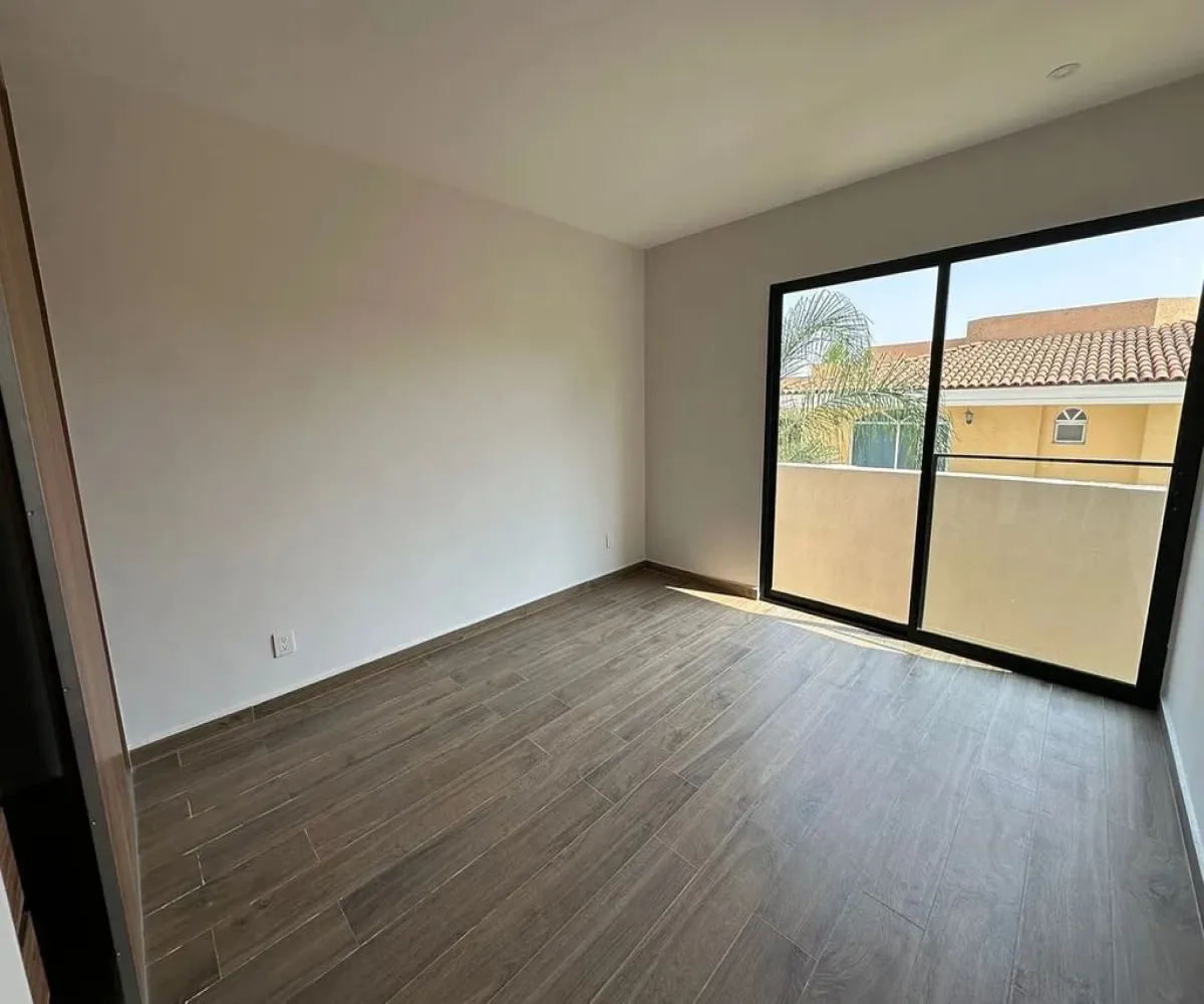Casa En Venta,Granja,Calzada de los Laureles 835, Zapopan, Jalisco 45010, 4 Habitaciones,4 Baños,Calzada de los Laureles,3,pTtuS2X