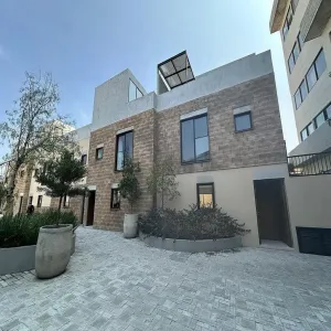 Casa En Venta,Granja,Calzada de los Laureles 835, Zapopan, Jalisco 45010, 4 Habitaciones,4 Baños,Calzada de los Laureles,3,pTtuS2X