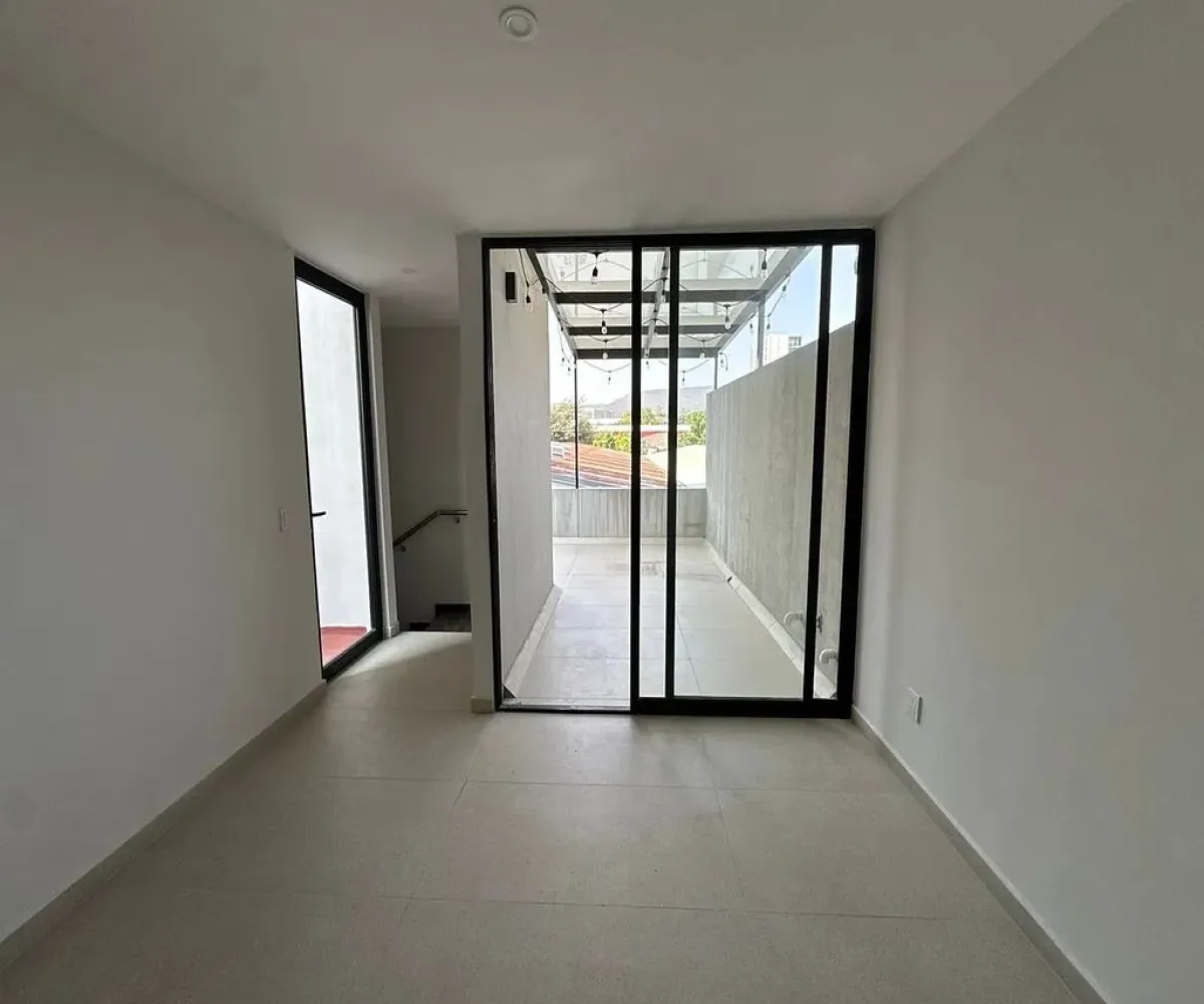 Casa En Venta,Granja,Calzada de los Laureles 835, Zapopan, Jalisco 45010, 4 Habitaciones,4 Baños,Calzada de los Laureles,3,pTtuS2X