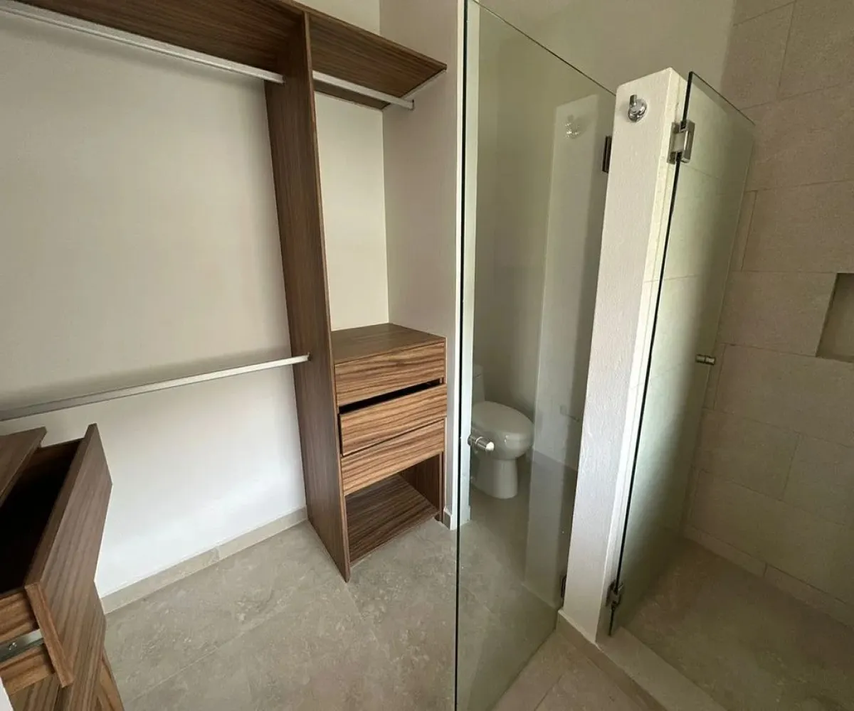 Casa En Venta,Granja,Calzada de los Laureles 835, Zapopan, Jalisco 45010, 4 Habitaciones,4 Baños,Calzada de los Laureles,3,pTtuS2X