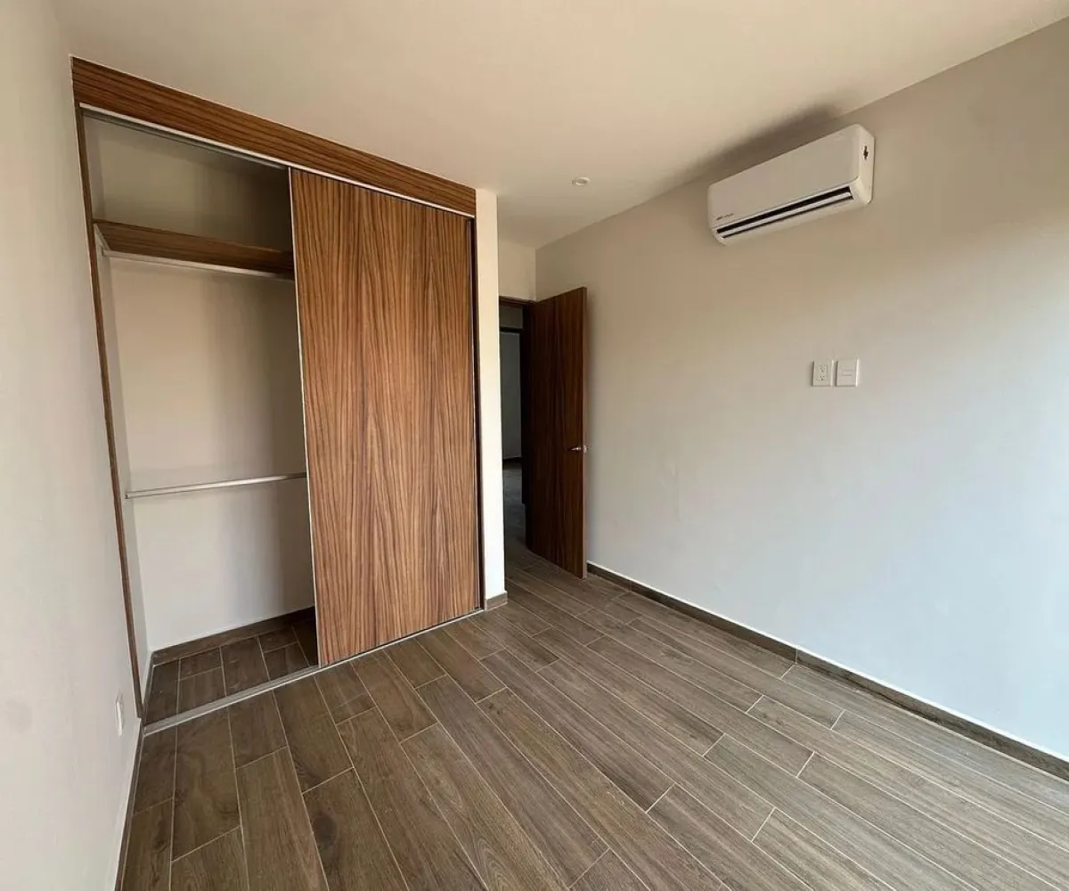 Casa En Venta,Granja,Calzada de los Laureles 835, Zapopan, Jalisco 45010, 4 Habitaciones,4 Baños,Calzada de los Laureles,3,pTtuS2X