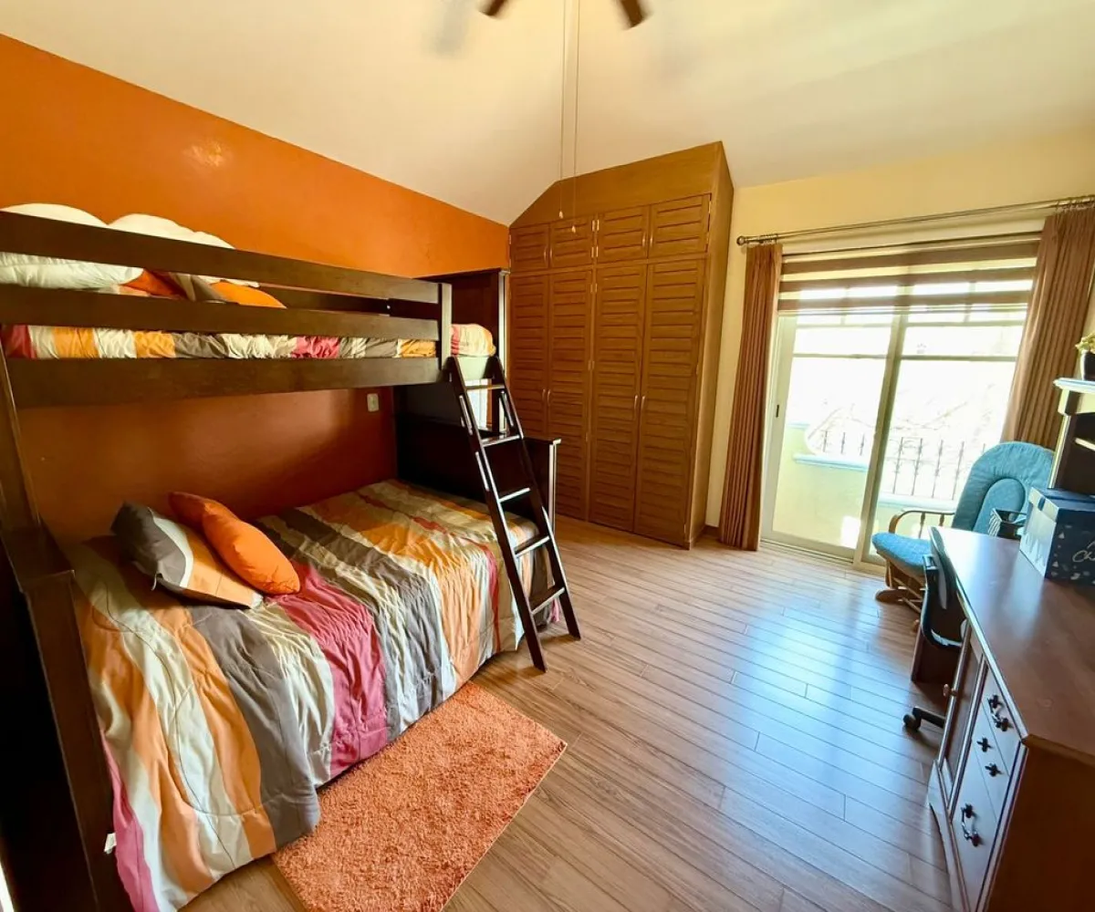 Casa En Venta,Bugambilias,Azaleas 528, Zapopan, Jalisco 45238, 3 Habitaciones,4 Baños,Azaleas,2,pnIechC