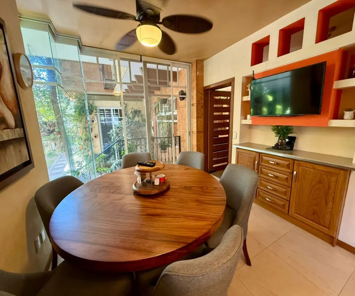 Casa En Venta,Bugambilias,Azaleas 528, Zapopan, Jalisco 45238, 3 Habitaciones,4 Baños,Azaleas,2,pnIechC