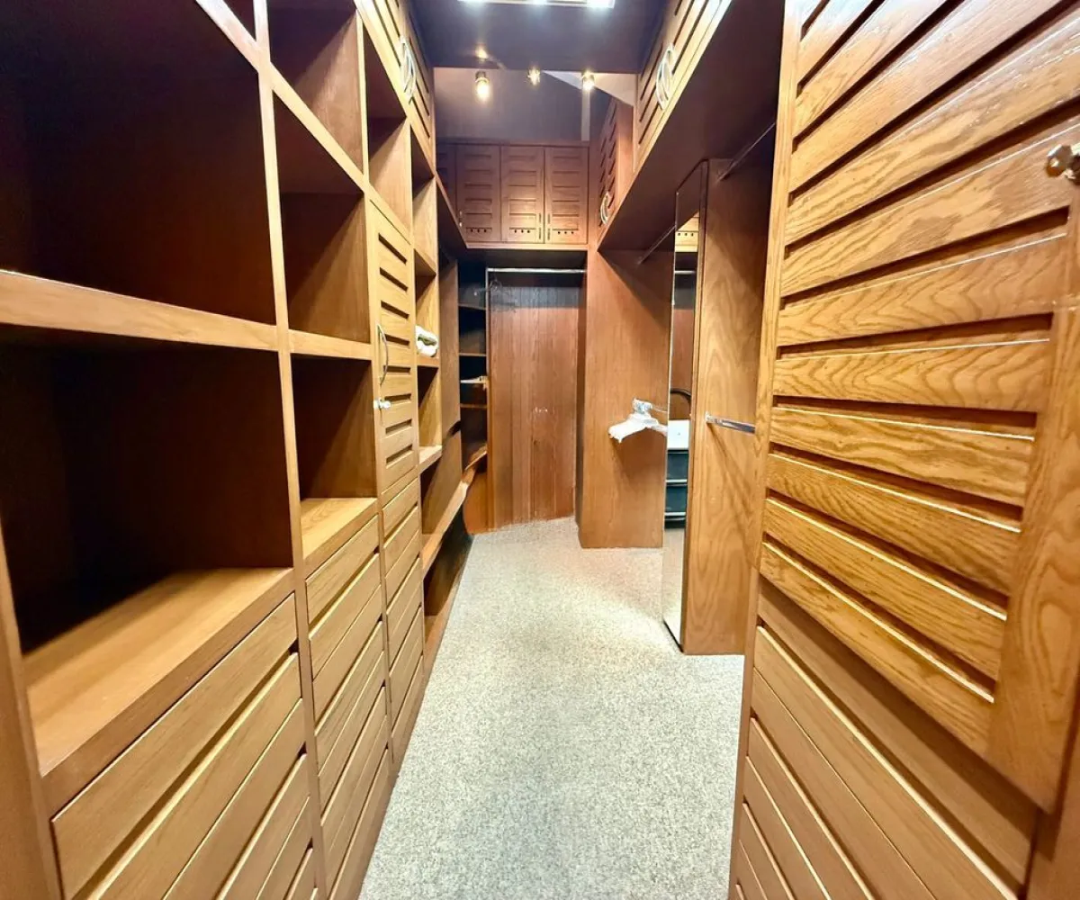 Casa En Venta,Bugambilias,Azaleas 528, Zapopan, Jalisco 45238, 3 Habitaciones,4 Baños,Azaleas,2,pnIechC