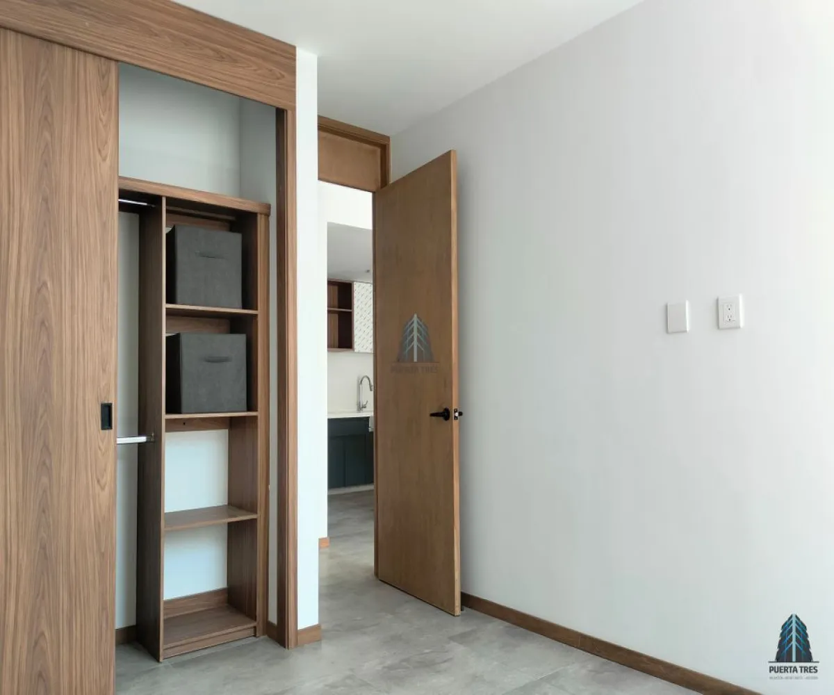 Departamento En Venta,Tlaquepaque,Avenida de los Bosques 1339, San Pedro Tlaquepaque, Jalisco 45610, 2 Habitaciones,2 Baños,Avenida de los Bosques,4,pBnta0z