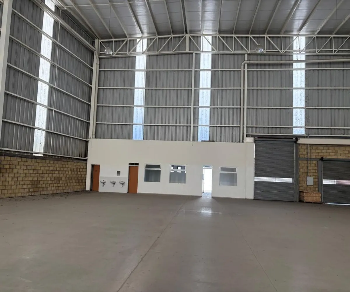 Bodega En Renta,Centro,Avenida Prolongación Lopez Mateos Sur 18000, Tlajomulco de Zúñiga, Jalisco 45640,5 Baños,Avenida Prolongación Lopez Mateos Sur,1,pOgHEt3