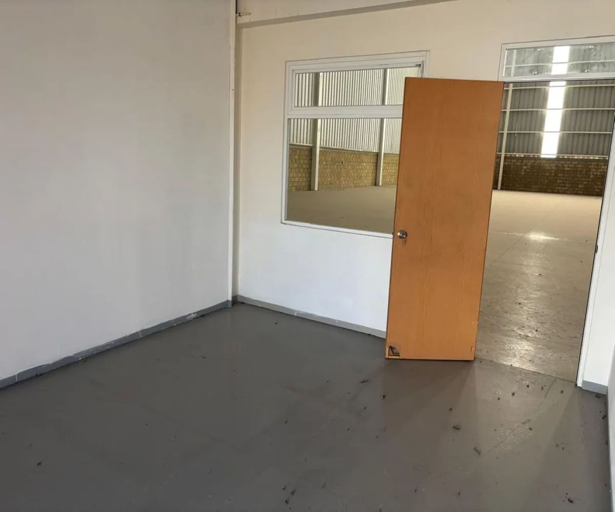 Bodega En Renta,Centro,Avenida Prolongación Lopez Mateos Sur 18000, Tlajomulco de Zúñiga, Jalisco 45640,5 Baños,Avenida Prolongación Lopez Mateos Sur,1,pOgHEt3