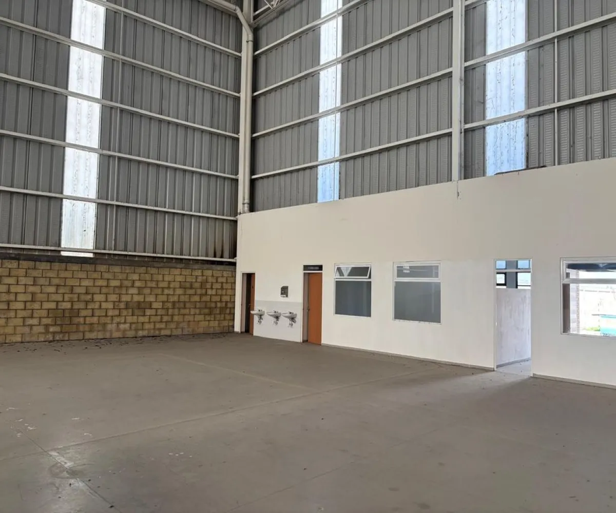 Bodega En Renta,Centro,Avenida Prolongación Lopez Mateos Sur 18000, Tlajomulco de Zúñiga, Jalisco 45640,5 Baños,Avenida Prolongación Lopez Mateos Sur,1,pOgHEt3