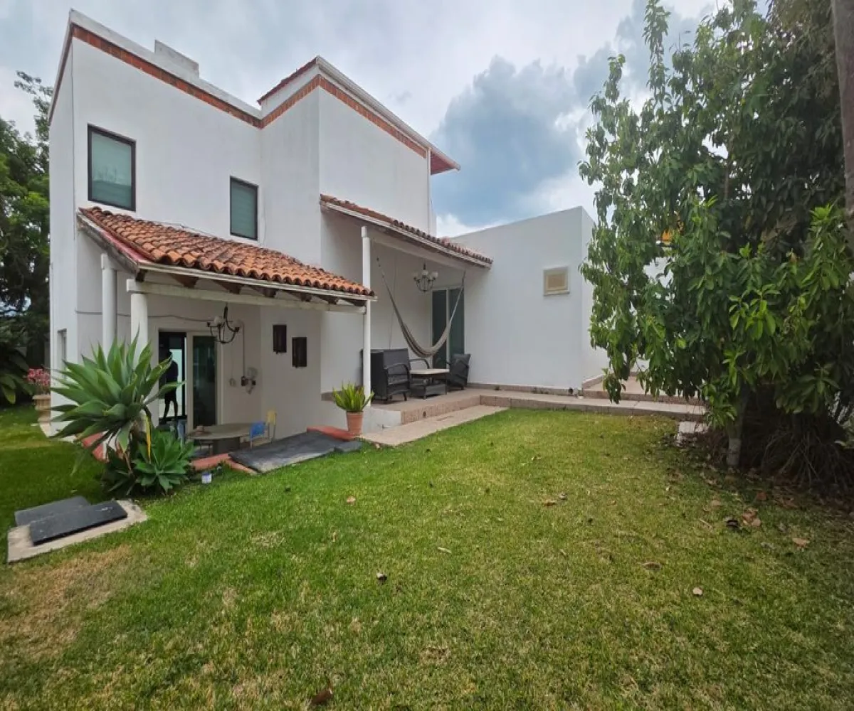 Casa En Venta,EL BAJIO,Privada La Cristina 9 9, Jocotepec, Jalisco 45822, 3 Habitaciones,2 Baños,Privada La Cristina,1,pGrj8Ai