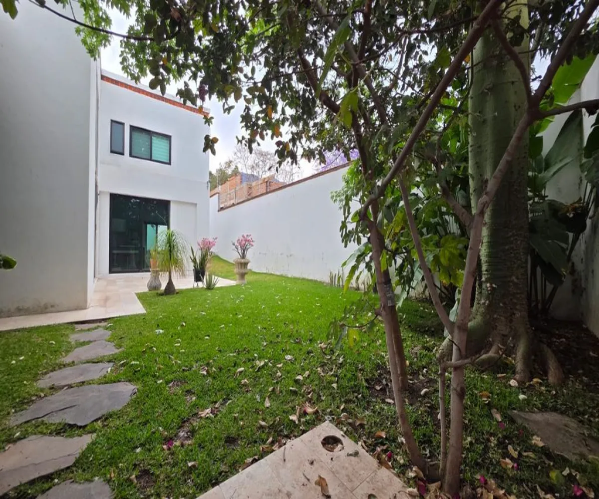 Casa En Venta,EL BAJIO,Privada La Cristina 9 9, Jocotepec, Jalisco 45822, 3 Habitaciones,2 Baños,Privada La Cristina,1,pGrj8Ai